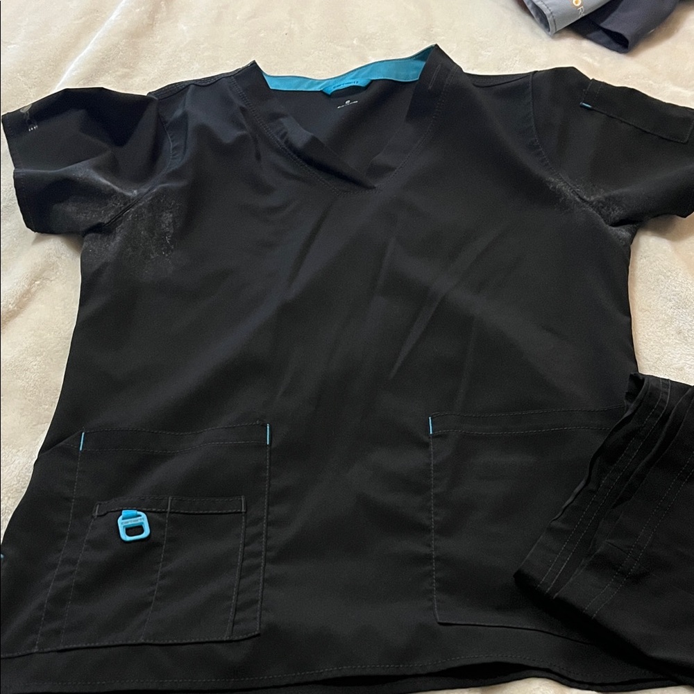 Carhartt Black Scrub Set with Blue Accents